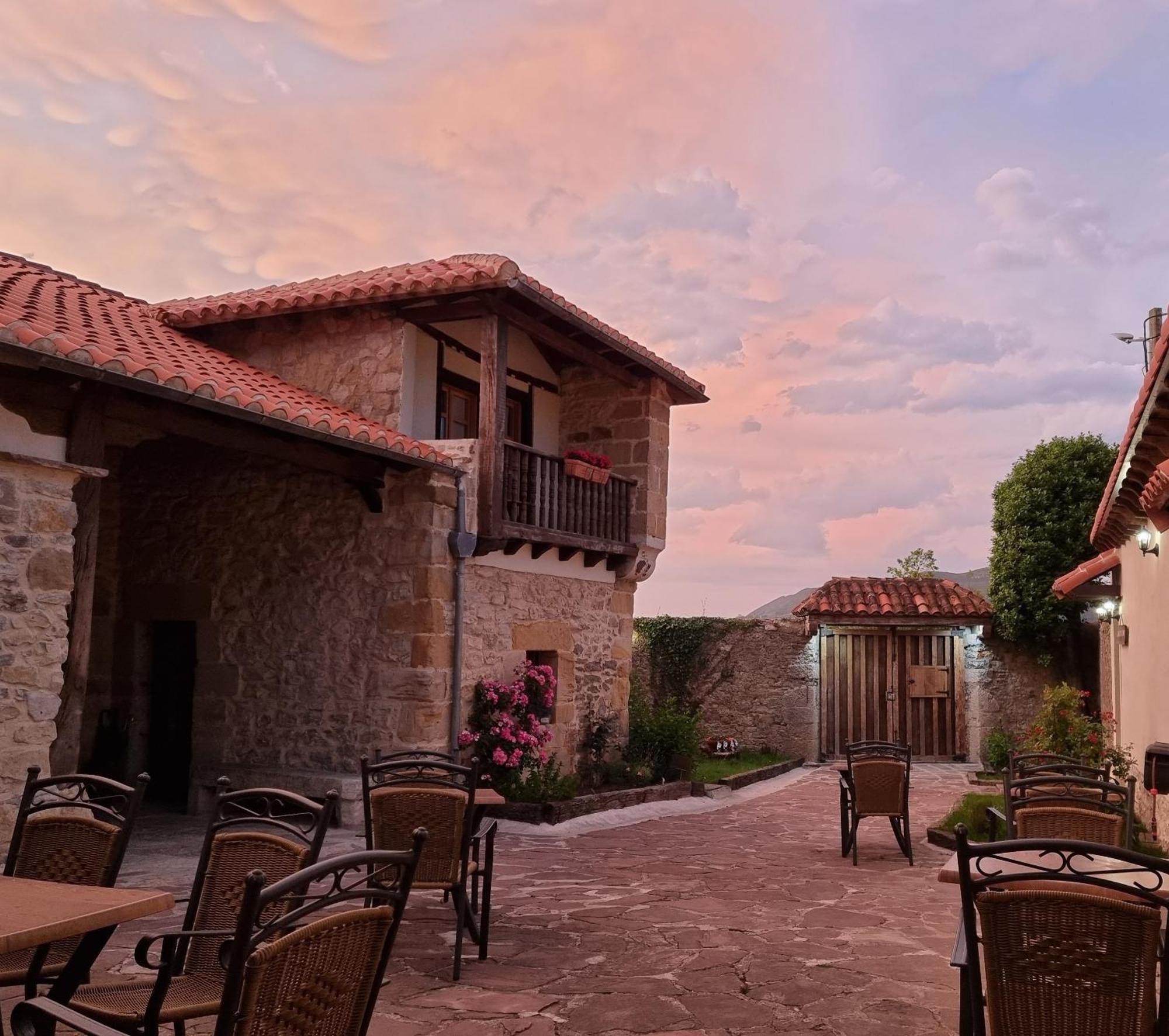 Condado De La Mota Locanda Mogro